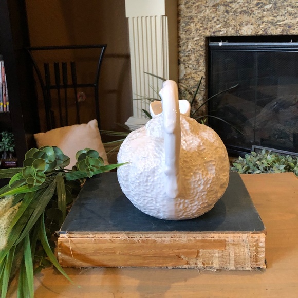 Italian White Large Ceramic Fruit Mandarin Orange Shaped Pitcher - Picture 4 of 8